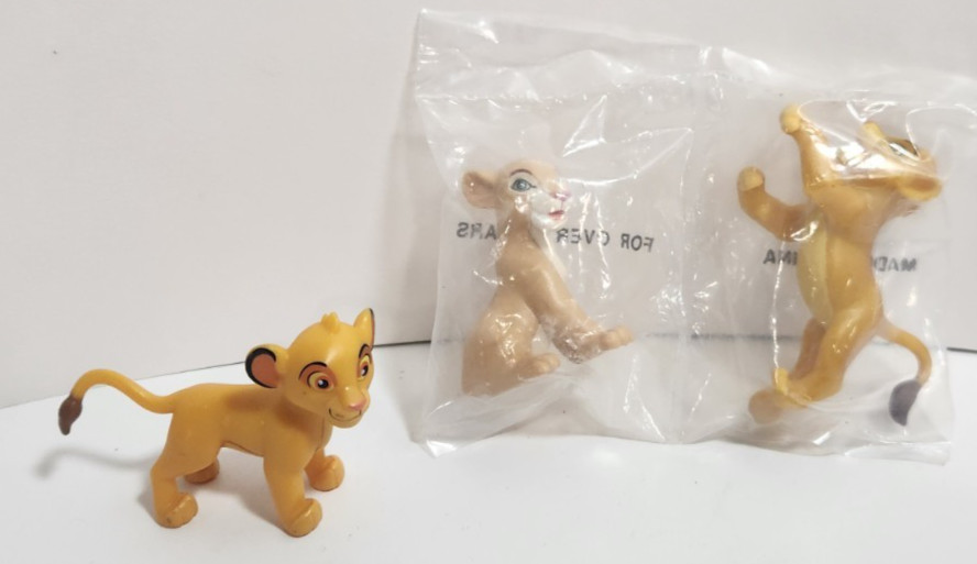 Vintage Disney The Lion King 2 Young Simbas & Nala 2-inch PVC Action Figure Toys