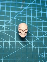 1/12 1/4 1/6 1/18 Unpainted Red Skull Head Carved Model Toys
