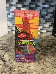 Teenage Mutant Ninja Turtles Cave Woman April O’Neil Radical Raptor 1994 MIB