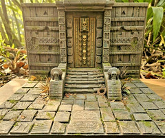 1:18 or 1:12 Scale Aztec Mayan Ruins Ancient Temple Entrance Diorama 3D Printed