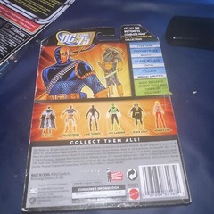 NEW 2009 DC UNIVERSE DEATHSTROKE 3 3/4″ IN FIGURE 75 YEARS OF SUPER POWER