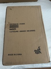 Hot Toys Spider-Man MMS679 (New Red & Blue Suit) No Way Home SEALED 1/6 Figure