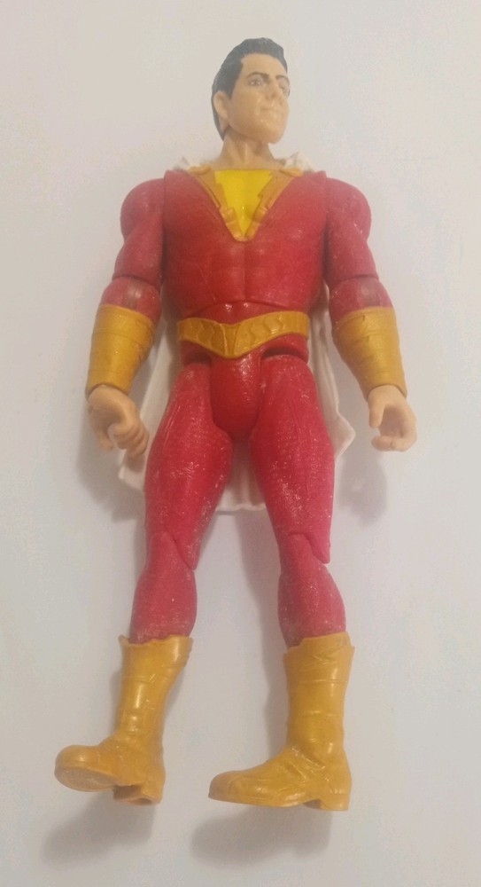 Hasbro DC Super Heroes 1999 Shazam! Figure Only