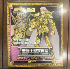 Bandai Saint Seiya Saint Cloth Myth Aries Mu Gold Figure w/ Armor 2005