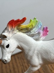 Schleich Bayala Rainbow Unicorn Horse Foal Figurine Toy Figure 73527 2015