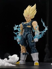 Black Hole x TK Custom SSJ Majin Vegeta Battle Damage Super Saiyan 3.0 Figure