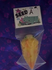 SHOKO NAKAZAWA BROTHER SEEDLAS orange and yellow Vinyl Sofubi toy NEW SEALED BAG