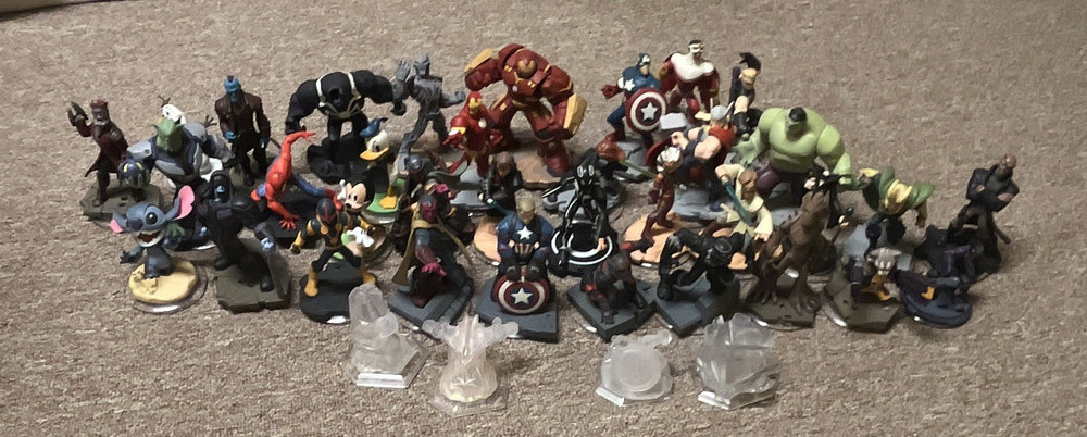 Marvel Universe Mixed Lot Action Figure Collection Black Panther Hulk Venom