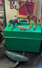 Save Wildlife Series Vintage Animal PVC Figures 1991/1994 Giraffe/Manitee/Whale