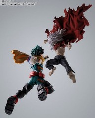Bandai S.H.Figuarts Action Figure Tomura Shigaraki (My Hero Academia)