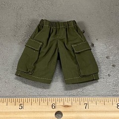 BE-CGS-GRN: 1/12 Green Elastic Waist Cargo Shorts for 6″ Action Figure