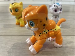 Paw Patrol Figures ~ Cat Pack Wild / Leo / Rory SEE DESCRIPTION