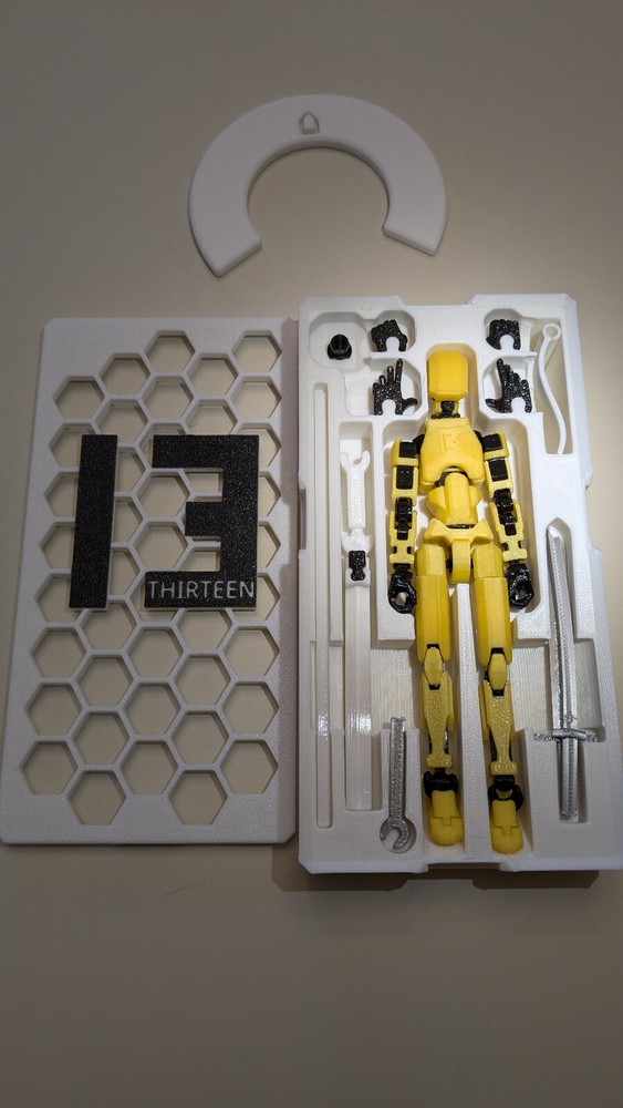 Dummy 13 action figure, Assembled, in Gift Box, Yellow Black