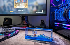 One Piece Thousand Sunny Ship Bottle Liquid Wave Anime Collectible Decor Gift