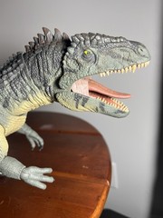 Hammond Collection Jurassic World Giganotosaurus – loose