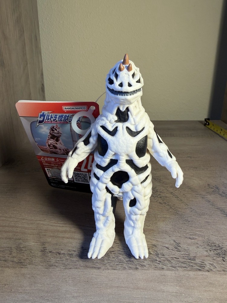 Bandai kaiju Ultra Monster Series 500 No 248 Seabozu US STOCK