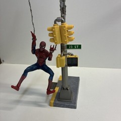 2002 Toybiz Spider Man Movie Series 2 Web Swinging Spider Man Incomplete