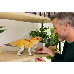 Jurassic World Hammond Collection Screen Scale Aquilops ‘Dolores’ PRESALE