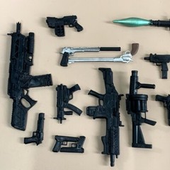 McFarlane Toys Munitions Pack Weapons Guns For 6” or 7″ DC Figures-You Choose