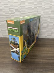 NECA Nickelodeon Teenage Mutant Ninja Turtles Leonardo Vs Shredder