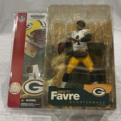 2002 McFarlane NFL Brett Favre Packers White Jersey Green Sleeves Variant
