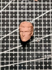 1/12 1/4 1/6 1/18 Unpainted Hush Man Bruce Wayne Head Carved Model Toys