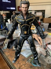Hot Toys X-Men : The Last Stand Wolverine MMS 187 / XM3 No Returns Accepted