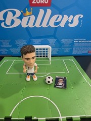 NEW ZURU FIFA WORLD CUP 2026 BALLERS, FULL & 1/2 PITCH+GOAL-FLAT RATE COMBO SHIP