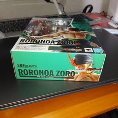 ONE PIECE S.H.Figuarts RORONOA ZORO THEKING OF HELL ACTION FIGURE h 5.9 in