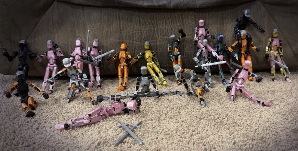 Dummy 13 set Of 3 With Weapons3D Printed Action Figure Articulated Mannequin Toy