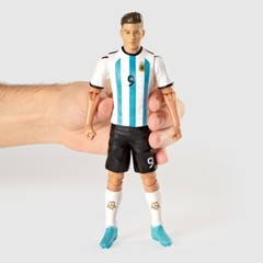 Banbo Toys SOCKERS Argentina Julian Alvarez 8″ Collectible Soccer Action Figure