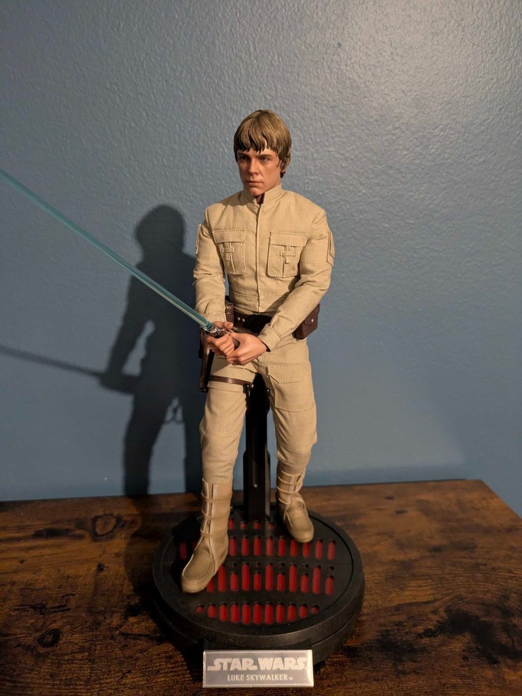 Hot Toys – Luke Skywalker (Bespin) DX24 – Star Wars – The Empire Strikes Back