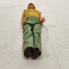 VINTAGE TONKA FEMALE WOMAN MOM FIGURE WITH CLOTHES HONG KONG