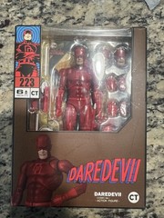 CT Daredevil #223 Daredevil 6 in Action Figure Alt Heads/Hands Batons