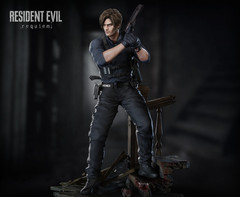 Custom 3D Printed Leon S. Kennedy Figure RE9 (25cm) Hand-Painted Resin Statue