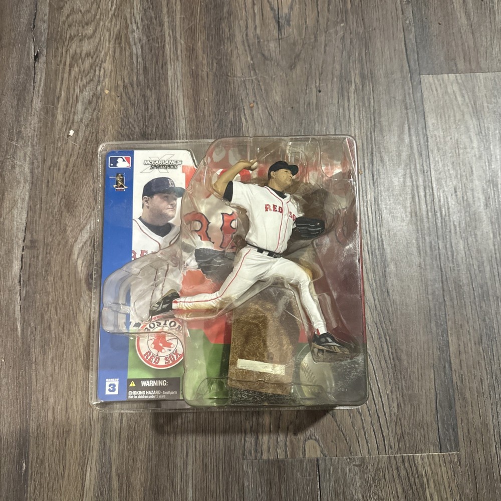 ROGER CLEMENS Boston Red Sox Rare Variant McFarlane MLB Series 2 Figure