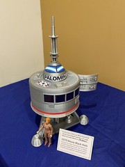 1979 Vintage Style Fan Made Palomino Space Ship 3.75” Scale MEGO Black Hole