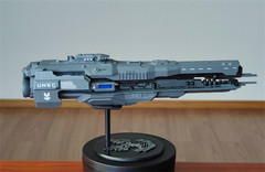 Halo 4 UNSC Resin sci-fi Spaceship Model Resin Spacecraft Figure Handmade Toy