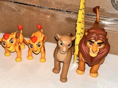 Disney Lion Guard Lion King Action Figure Lot (11)