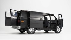 US Seller [MIB] Ramen Economical Vans REV02 Black 1/12 Scale Vehicle