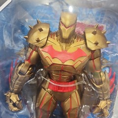 McFarlane DC Multiverse Black And GOLD HELLBAT Batman Armored Suit Superman Set