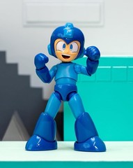 Mega Man 1/12 Scale 6″ Action Figure Toys for Kids and Adults Licensed by Capcom