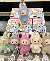 Kawaii The Monster Tasty Macarons Blind Box-POPMART Random Vinyl Toy Single Pack