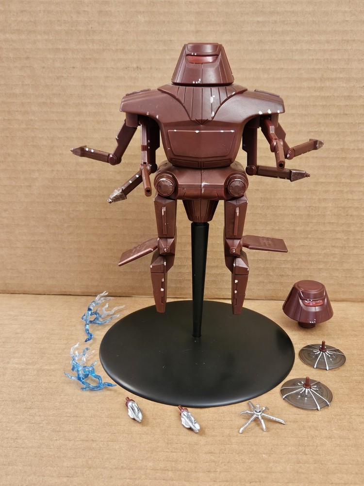 The Black Hole Diamond Select MAXIMILIAN Figure + Accessories + Stand Disney