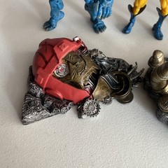 Marvel Legends Toybiz Fogure And Base Lot – Beast Wolverine Gambit