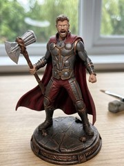 Thor: Endgame Edition – *Unpainted* Display Marvel Action Figure Statue