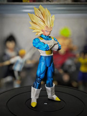 VF In stock 33cm Dragon Ball Z SSJ3 Vegeta Model Super Saiyan 3 Vegeta Action Fi