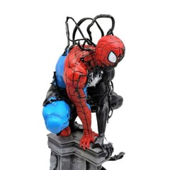 Symbiotic Spider-Man Venom Figure LED 15in Statue PVC Marvel Model Collectables