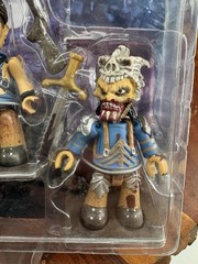 NIB 2003 Mezco Mez-Itz Army of Darkness ASH/EVIL ASH/POSSESSED WITCH Figures