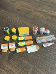 16 Pc Zuru 5 surprise FOODIE mini brands SUBWAY SONIC WHITE CASTLE collection